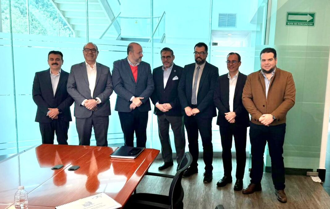 En la reunión se mostró el análisis de la situación actual de la institución. Foto: Cortesía.