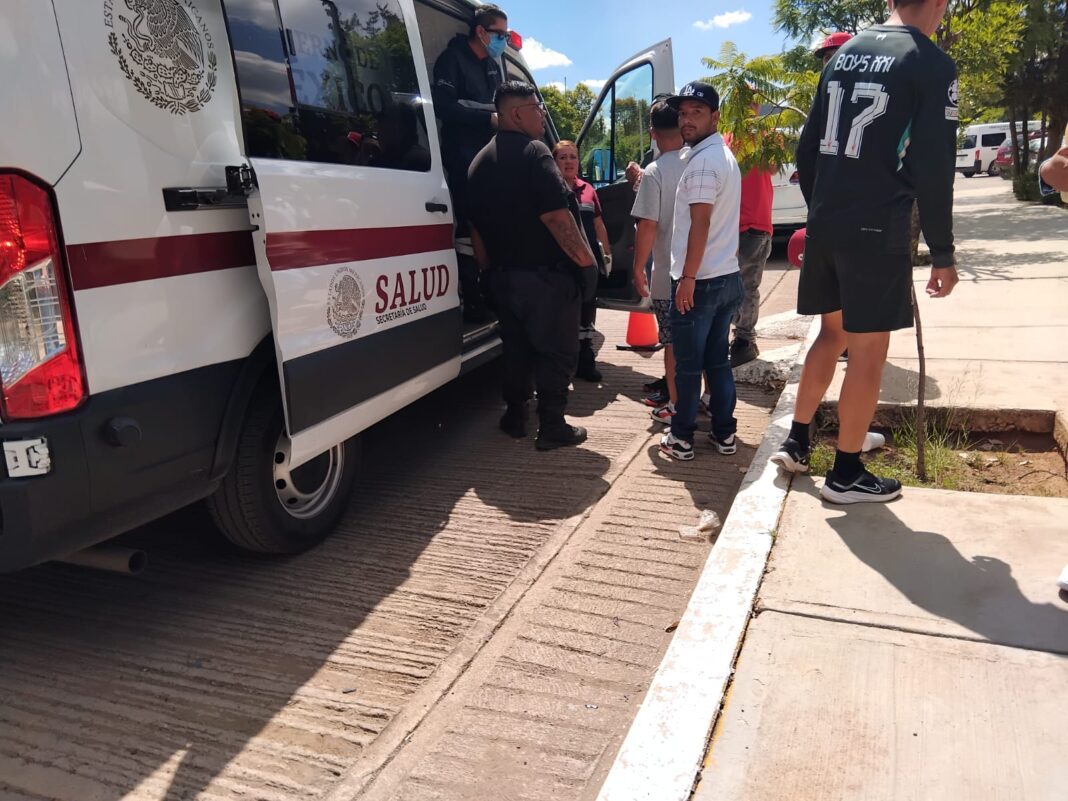 Los socorristas atendieron a las personas lesionadas. Foto: Ayuntamiento de Guadalupe.