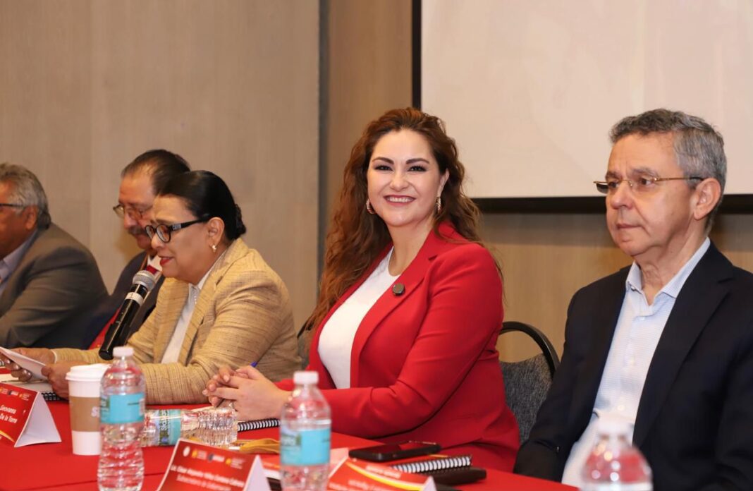 Geovanna Bañuelos destacó la labor del PT. Foto: Cortesía.