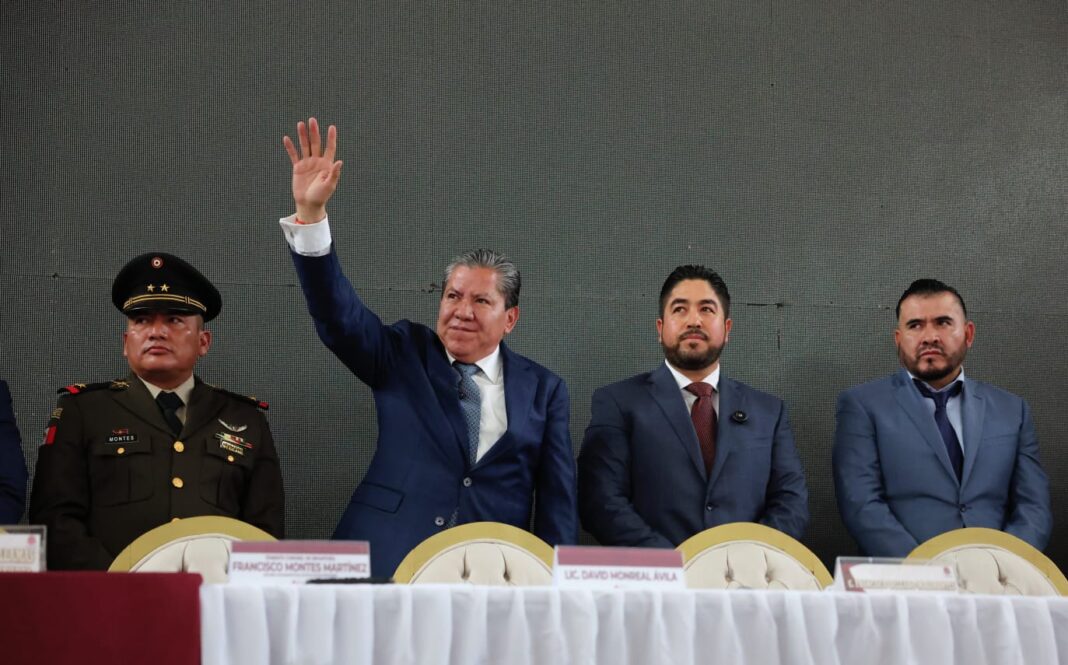 David Monreal acudió al Primer Informe de Labores del alcalde Francisco Delgado Miramontes. Foto: Godezac.