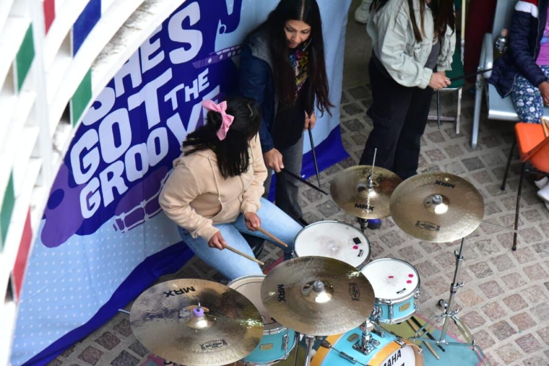 Los jóvenes de Casa Hogar descubrieron su talento musical. Foto: Cortesía.