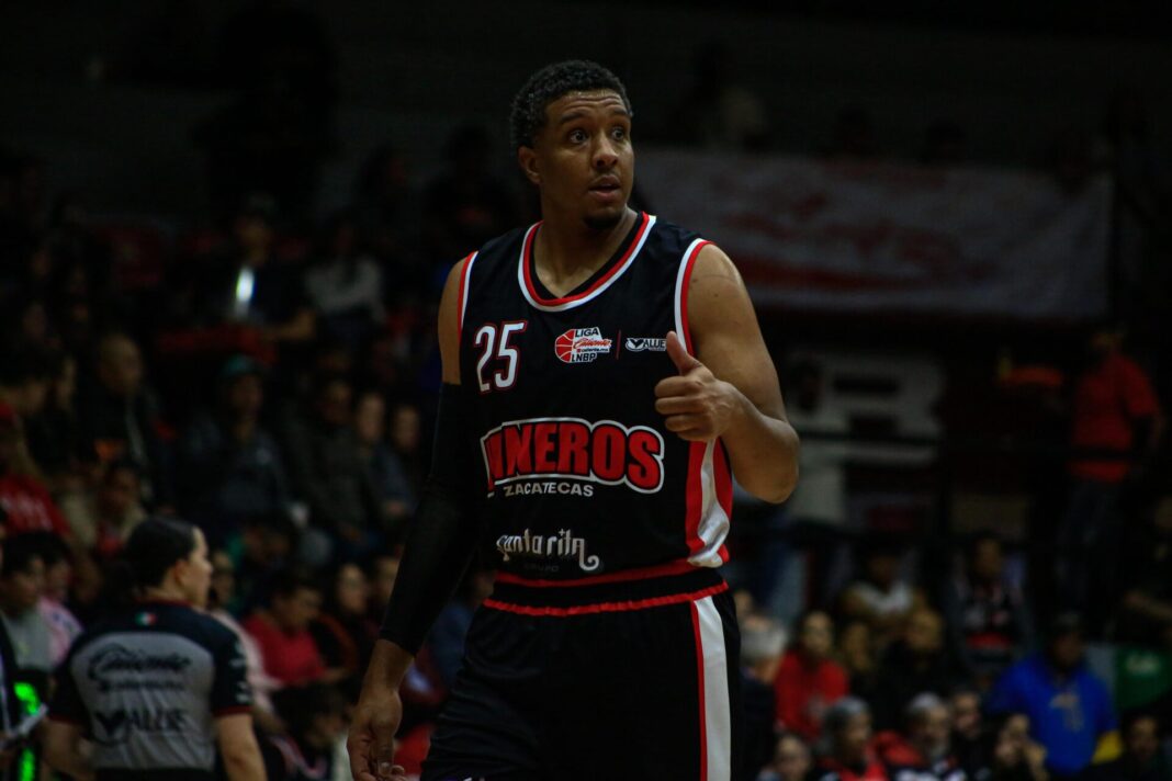 Los Mineros buscan alargar la serie ante Fuerza Regia. Foto: Cortesía.