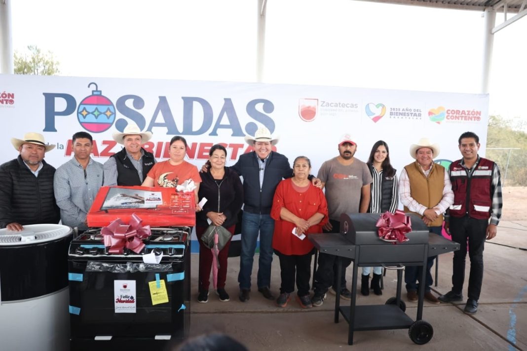 Celebran la Posada de la Paz y el Bienestar en Fresnillo. Foto: Godezac.