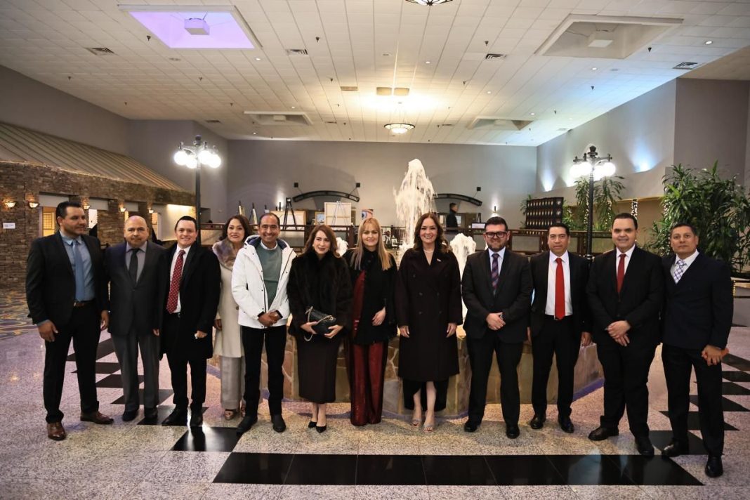 Pepe Saldívar siguió fortaleciendo lazos con autoridades en materia de migración. Foto: Ayuntamiento de Guadalupe.