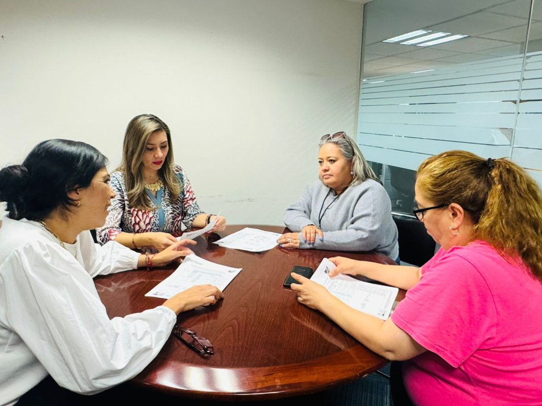 Karla Isabel Guardado Oropeza participó en reunión de trabajo. Foto: Godezac.