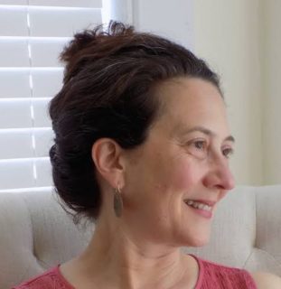 Glori Simmons
