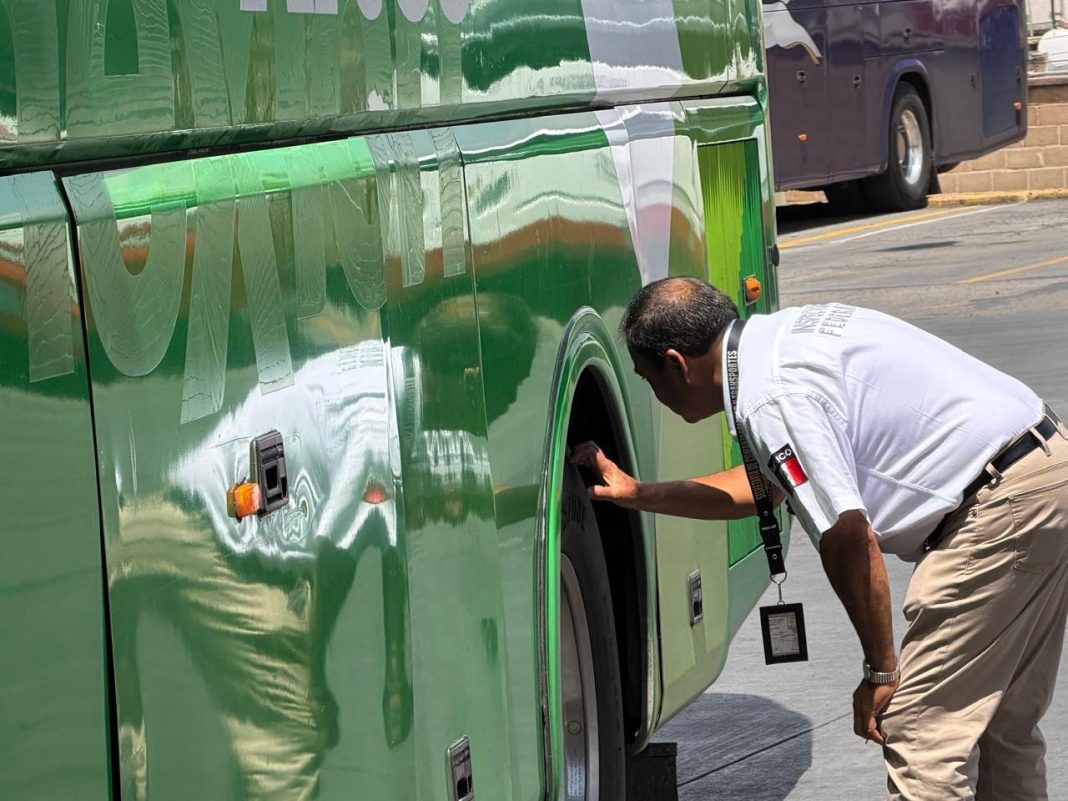 Las autoridades realizaron 53 revisiones a transporte de pasajeros. Foto: Cortesía