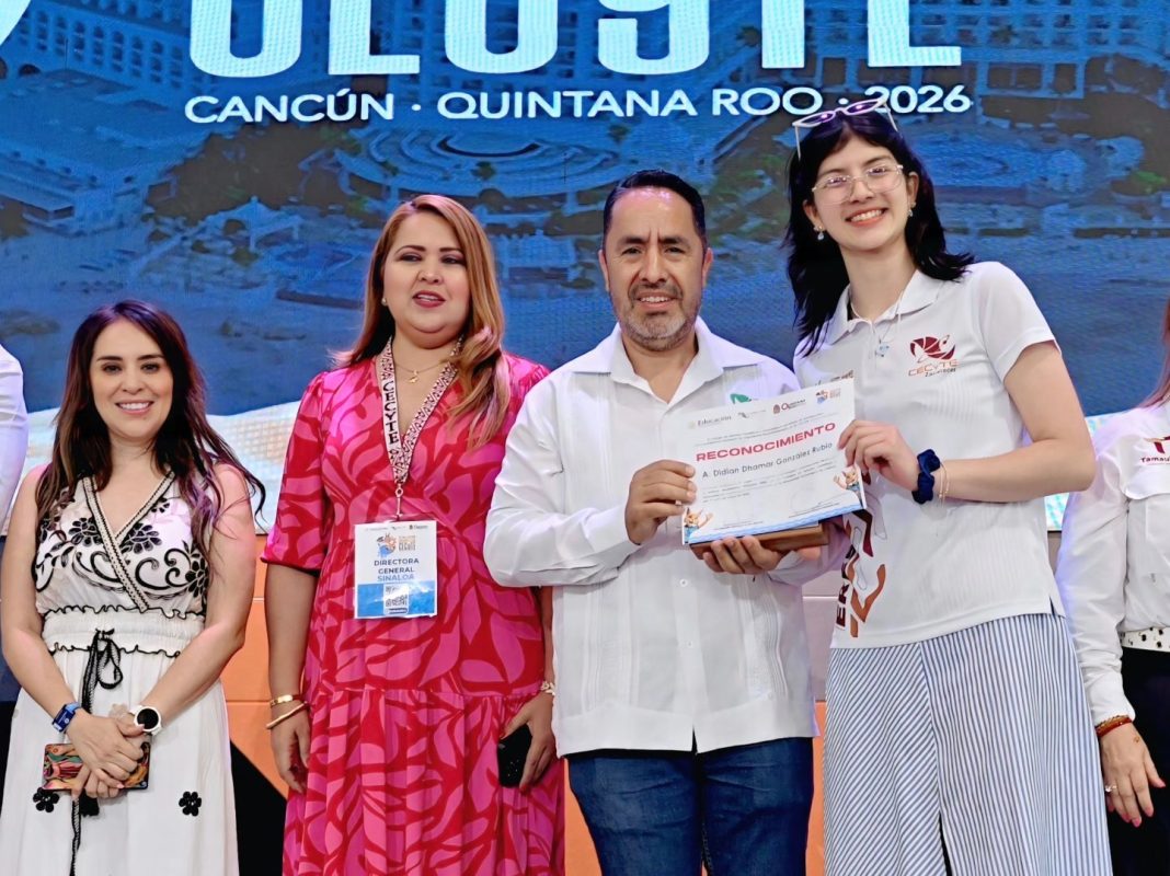 Los estudiantes del Cecytez se impusieron en el Festival Nacional Académico 2026 en Cancún, Quintana Roo. Foto: Cortesía.