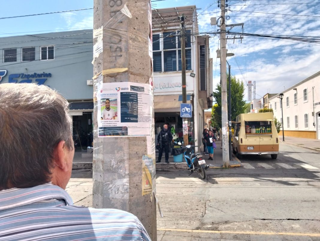 También estuvieron presentes representantes de colectivos de familias de las personas desaparecidas. Foto: Godezac