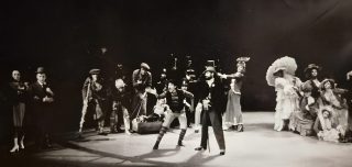 Panorámica de personajes. Archivo personal de Antonio Algarra