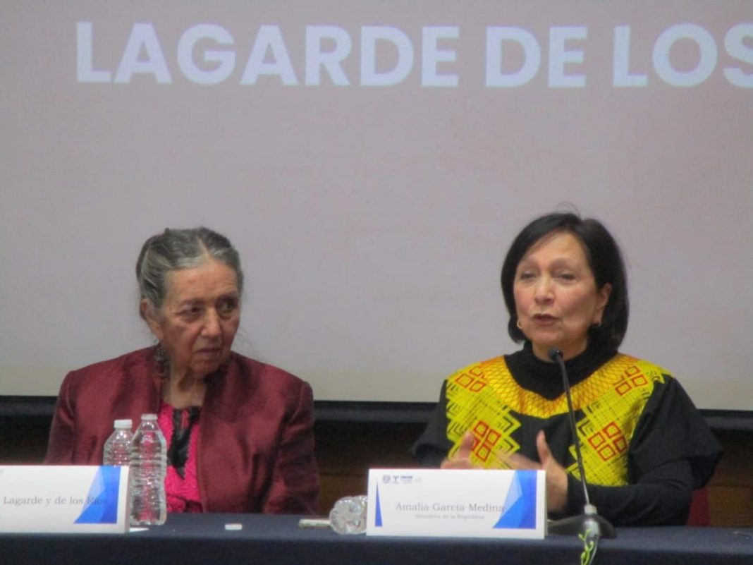 Amalia García recordó que una de las contribuciones más importantes de Marcela Lagarde se remonta a 1981, cuando elaboró la tesis número 18 del XIX Congreso del Partido Comunista Mexicano. Foto: Cortesía.
