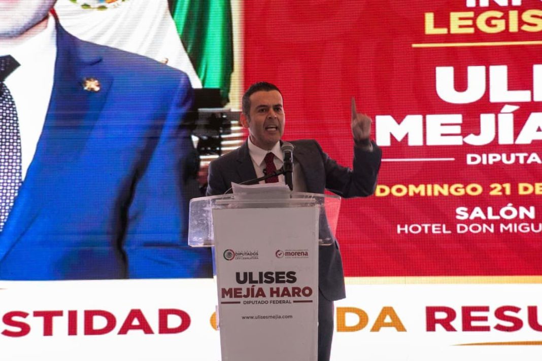 El anuncio fue durante su Segundo Informe Legislativo. Foto: Cortesía