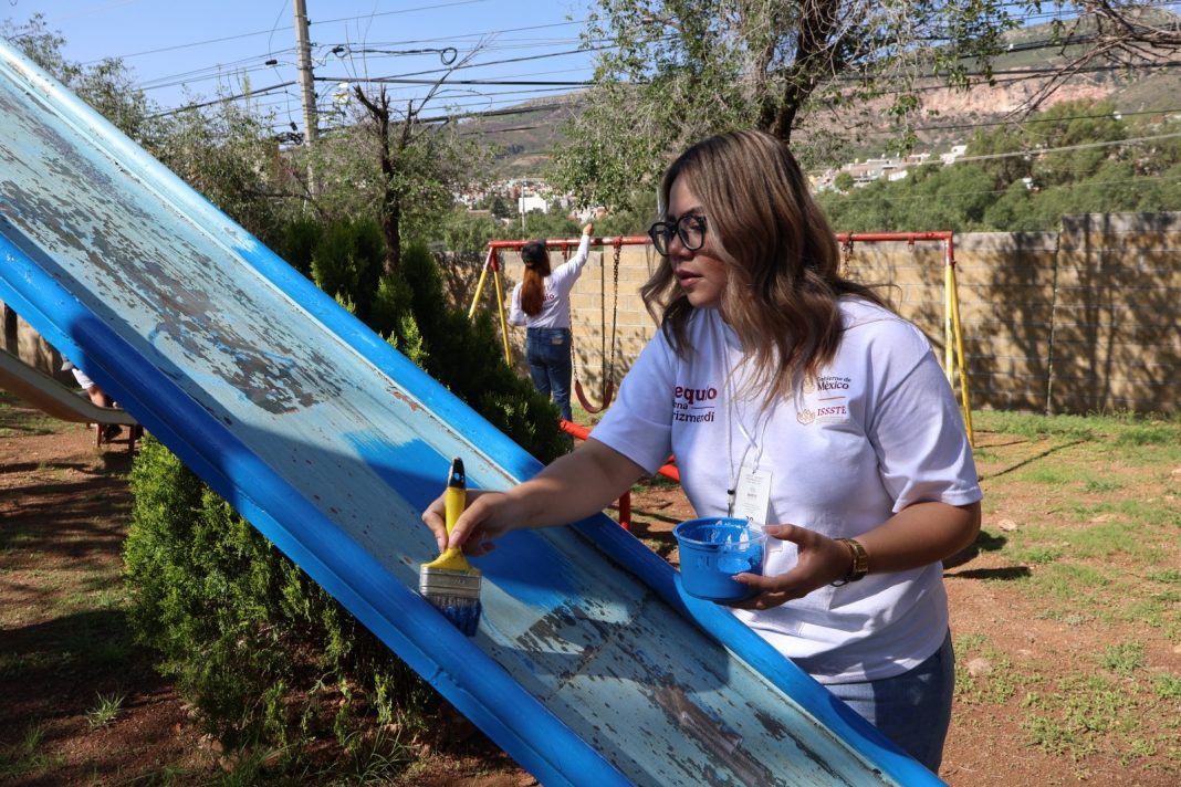Las labores se dieron con la participación de poco más de 40 trabajadoras y trabajadores. Foto: Cortesía