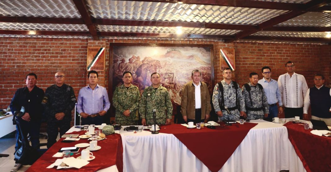 David Monreal encabezó la sesión del Grupo de Inteligencia Operativa, donde analizan líneas de investigación. Foto: Godezac