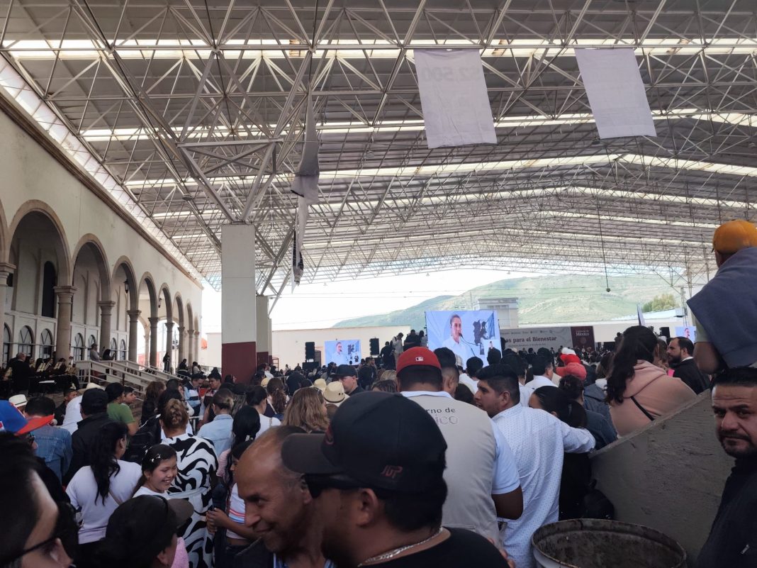 La mandataria destacó la construcción de la nueva sede de la Universidad Rosario Castellanos en el estado. Foto: Alejandra Cabral.