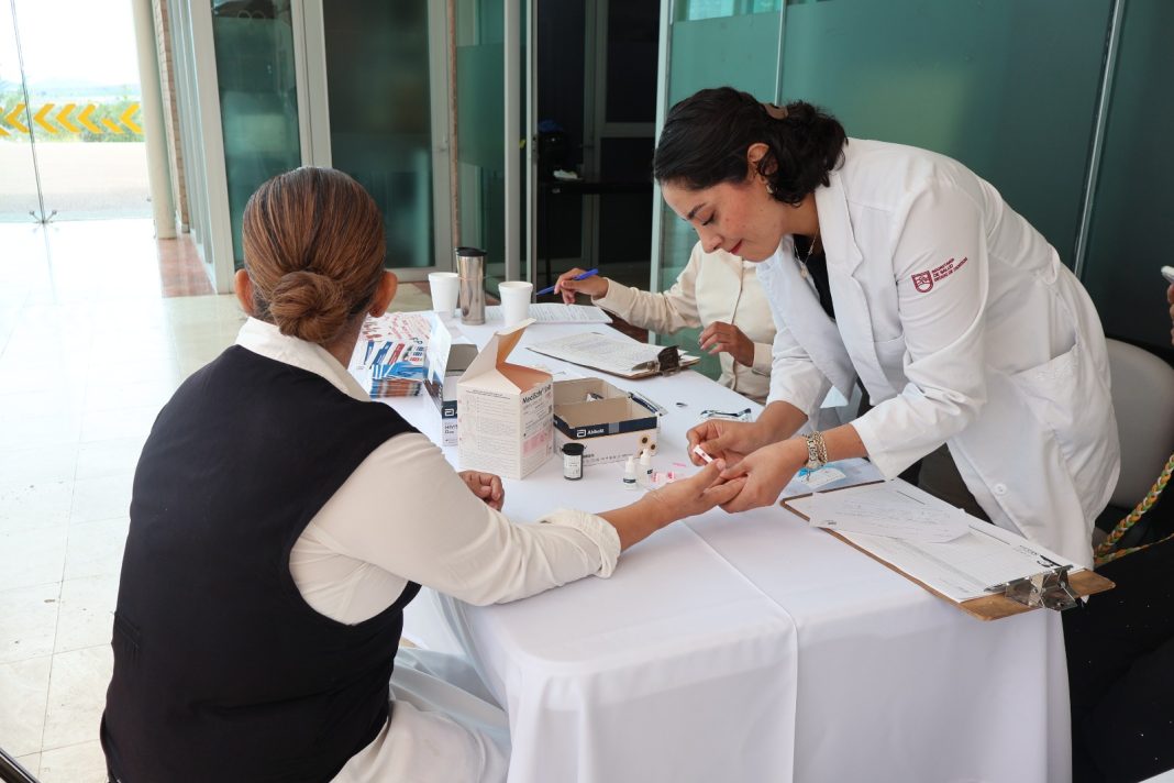 Hicieron un llamado a la población para que se acerque a los servicios de medicina preventiva. Foto: Cortesía